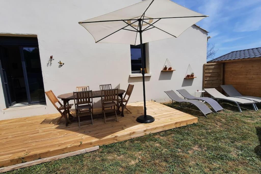 Maison Lumineuse Avec Jardin Neffies Exterior foto